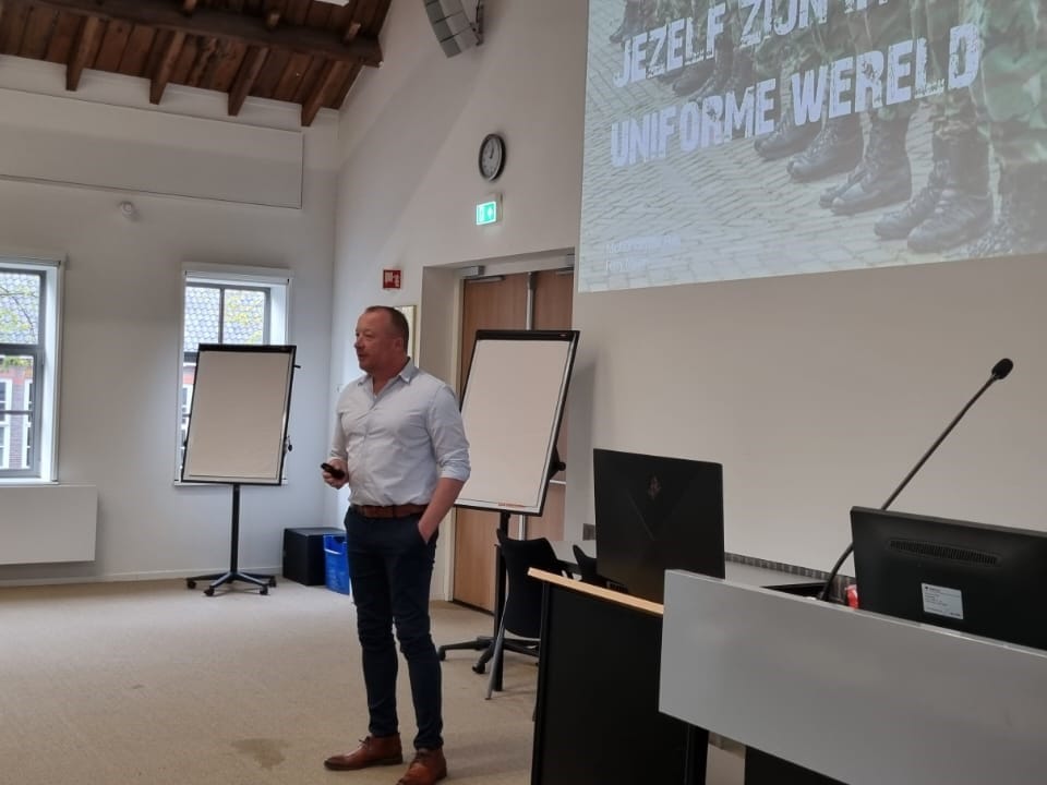 In gesprek met Michiel van der Pols – Een reis vol doorbraken en waardevolle lessen | Zensitivity In gesprek met Michiel van der Pols – Een reis vol doorbraken en waardevolle lessen