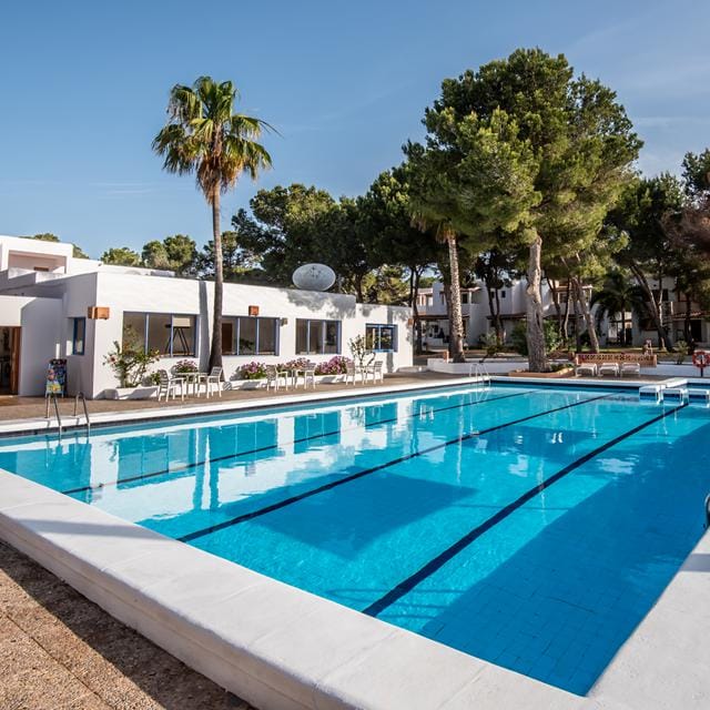 Bungalows Es Pins Aparthotel -vakantie Spanje-goedkope vakantie Spanje-vakantie boeken-vakantie Formentera-last minute vakantie Spanje-zensitivity- Aparthotel boeken