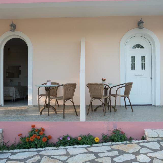 Alternative view of Dallas Studios Appartement in Parga