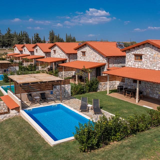 Esperanza Villas Villa in Chalkidiki | Zensitivity Esperanza Villas Villa -vakantie Griekenland-goedkope vakantie Griekenland-vakantie boeken-vakantie Chalkidiki-last minute vakantie Griekenland-zensitivity- Villa boeken