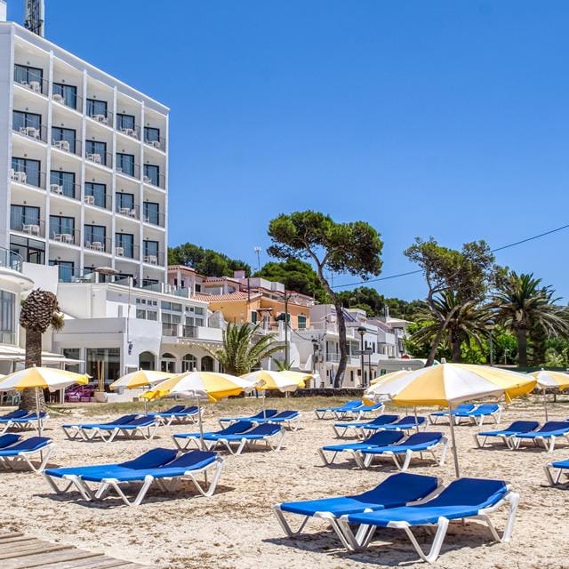 Alternative view of Hotel Playa Santandria Hotel in Menorca