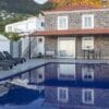 Rosinha's House Villa in Madeira | Zensitivity Rosinha's House Villa -vakantie Portugal-goedkope vakantie Portugal-vakantie boeken-vakantie Madeira-last minute vakantie Portugal-zensitivity- Villa boeken