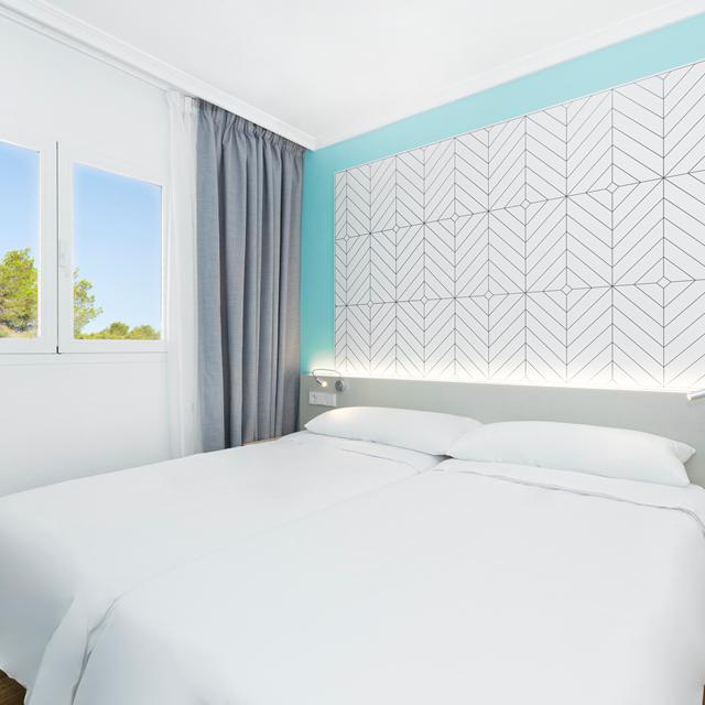 Appartementen Los Arcos – Spanje | Zensitivity -vakantie Spanje-vakantie Santa Eulalia-Last minute vakantie Spanje-zensitivity vakantie