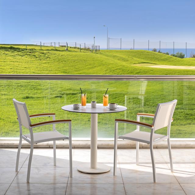 Crowne Plaza Caparica Lisbon – Portugal | Zensitivity -vakantie Portugal-vakantie Costa de Caparica-Last minute vakantie Portugal-zensitivity vakantie