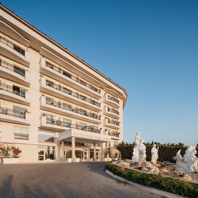 Hotel Asteria Bloom Side