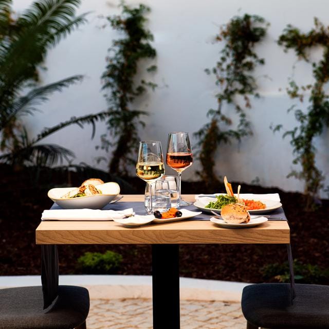 Jupiter Marina Hotel - Couples & Spa - adults only – Portugal | Zensitivity Jupiter Marina Hotel - Couples & Spa - adults only – Portugal - Afbeelding 3