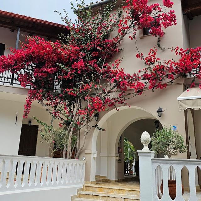 Postman's House - Aparthotel – Griekenland | Zensitivity Postman's House - Aparthotel