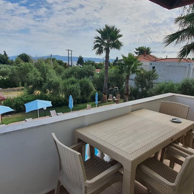 Alternative view of Appartementen Villa Ilios  –  Griekenland