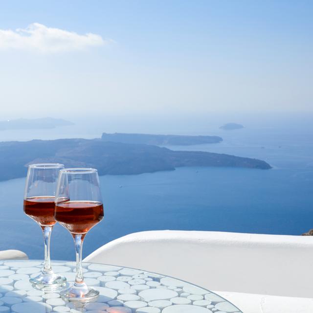 Iliovasilema Suites Hotel -vakantie Griekenland-goedkope vakantie Griekenland-vakantie boeken-vakantie Santorini-last minute vakantie Griekenland-zensitivity- Hotel boeken