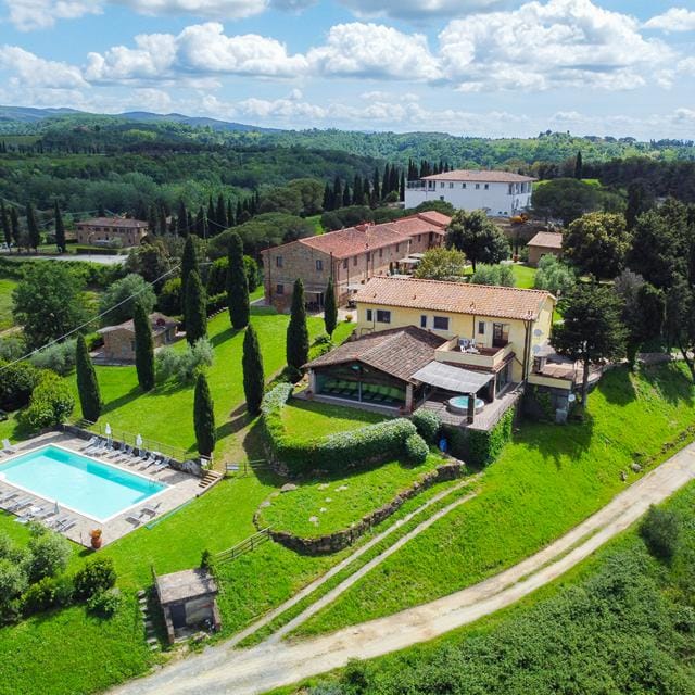 Tenuta Castellare di Tonda Appartement -vakantie Italië-goedkope vakantie Italië-vakantie boeken-vakantie Toscane-last minute vakantie Italië-zensitivity- Appartement boeken