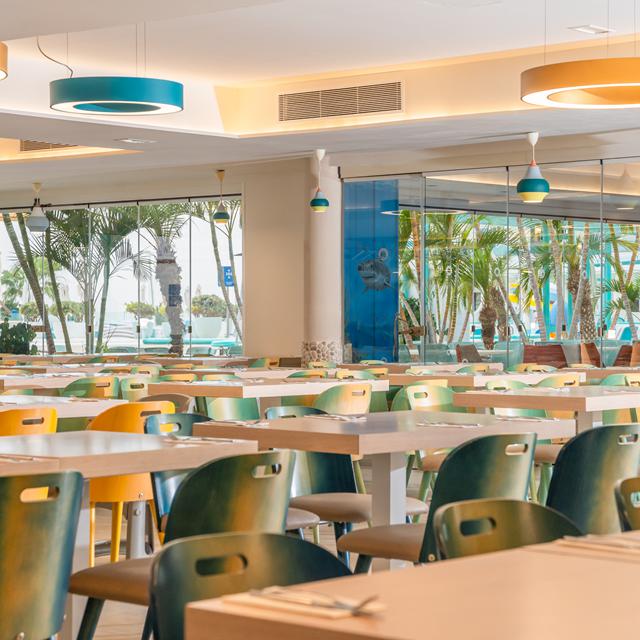 HOVIMA La Pinta Beach Front Family hotel Tenerife