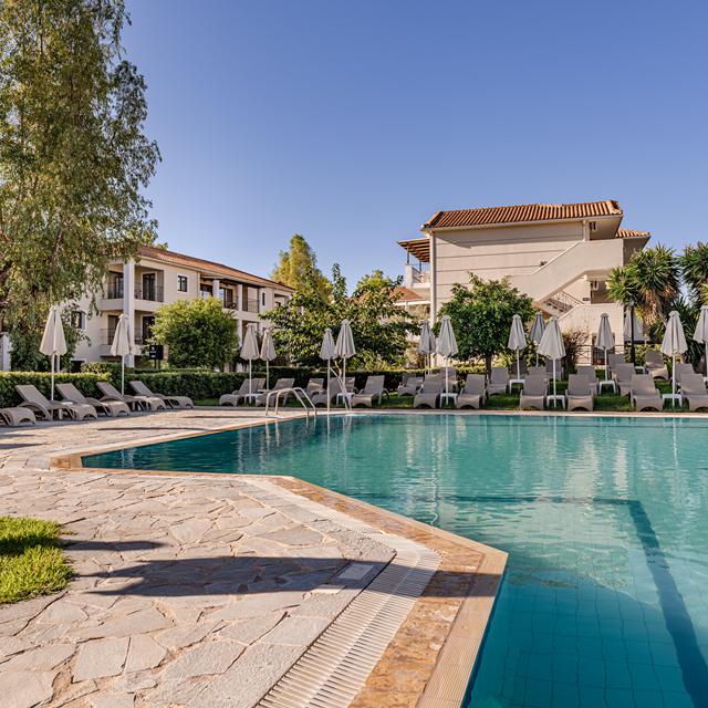 Hotel Amaryllis https://www.sunweb.nl/vakantie/reizen?tt=1271_1594434_349498_zonvakantiesunweb&r=https%3A%2F%2Fwww.sunweb.nl%2Fvakantie%2Fgriekenland%2Fzakynthos%2Fkalamaki