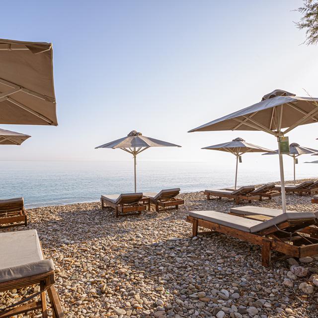 Hotel Palm Beach https://www.sunweb.nl/vakantie/reizen?tt=1271_1594434_349498_zonvakantiesunweb&r=https%3A%2F%2Fwww.sunweb.nl%2Fvakantie%2Fgriekenland%2Fsamos%2Fkokkari